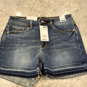 NWT Judy blue- sz medium